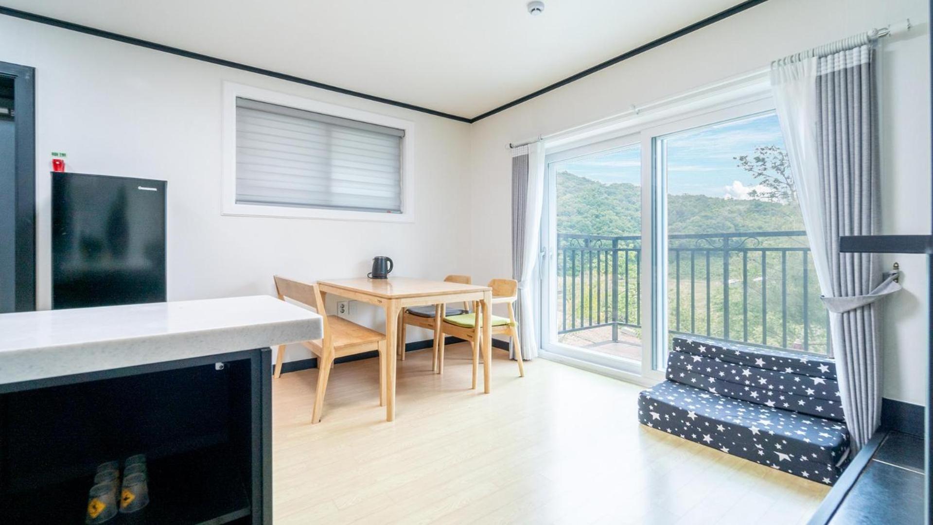 Hongcheon D-Day Pension&Camping חדר תמונה